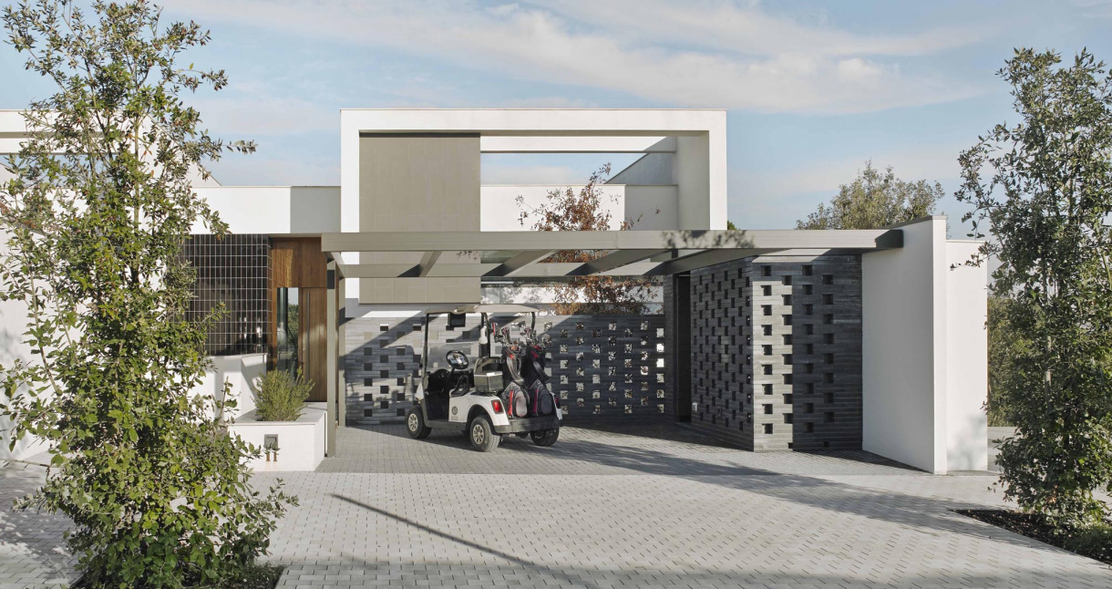 Luxury Villas, Houses and Apartments for sale Girona Camiral