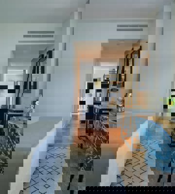 Retreat in The Romani Junior Suite in Spain