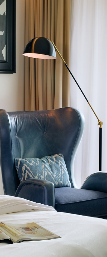 Enjoy Deluxe Rooms in Hotel Camiral 5*