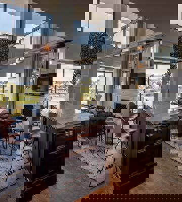 Duplex Suites Girona - Golf & Pyrenees Views