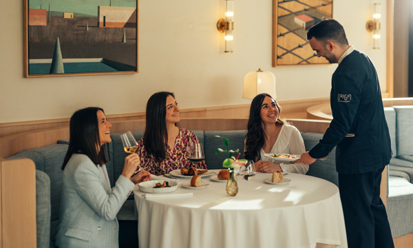 Camiral Restaurant Origin Friends