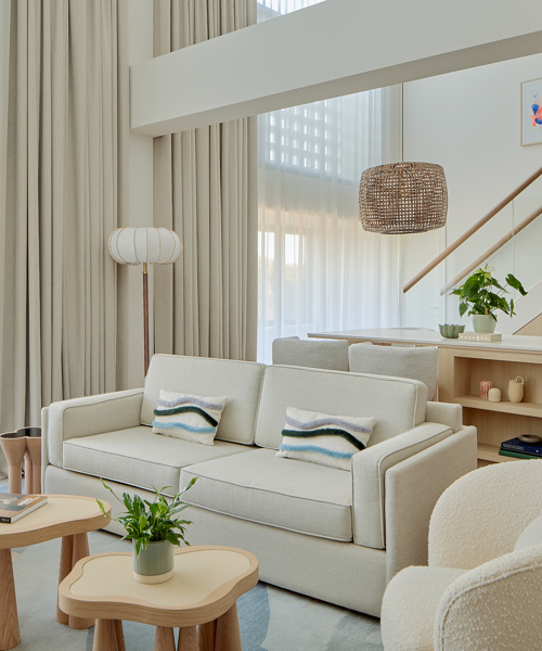 Hotel Camiral Room New Duplex Suite 3 LR