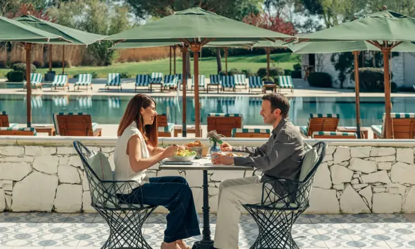 Camiral Restaurant Camiral Bistro Couple 1 3000 X 2250