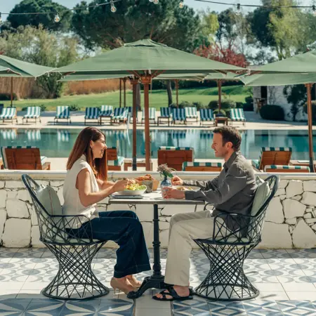 Camiral Restaurant Camiral Bistro Couple 1 3000 X 2250